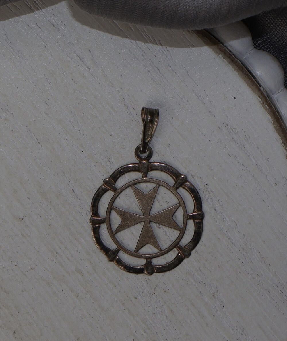 Sterling Silver Maltese Cross Pendant 1G /1.1in